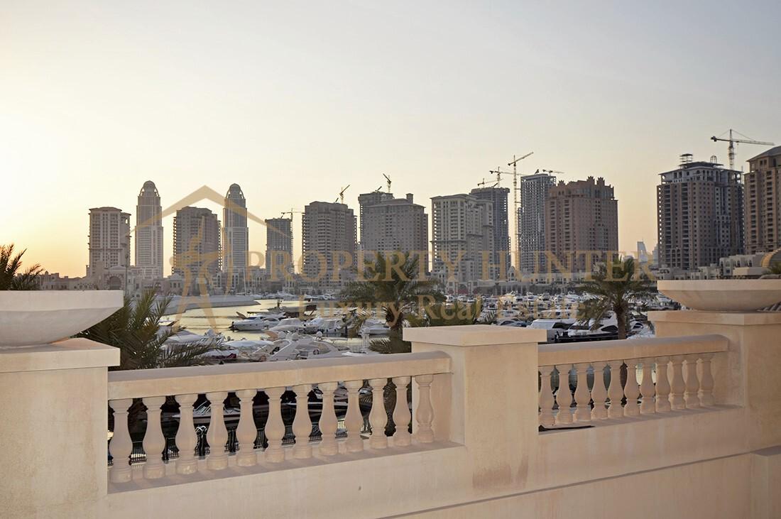 Luxury Townhouse For Sale in Pearl Qatar 